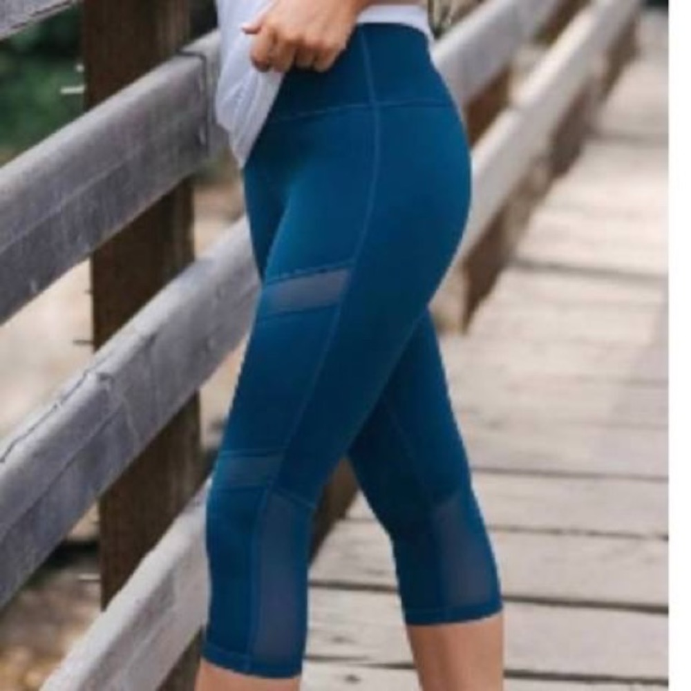 Zyia Active Brilliant Mesh High Rise Crop Leggings
